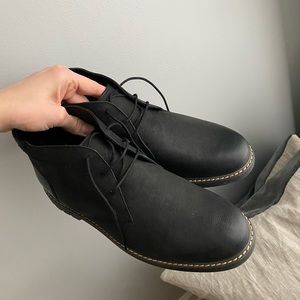 lodge plain toe chukka boot